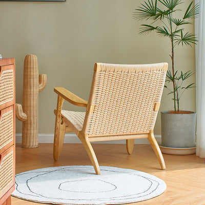 Respaldo de silla de ratán de madera rectangular escandinava contemporánea con reposabrazos para sala de estar 