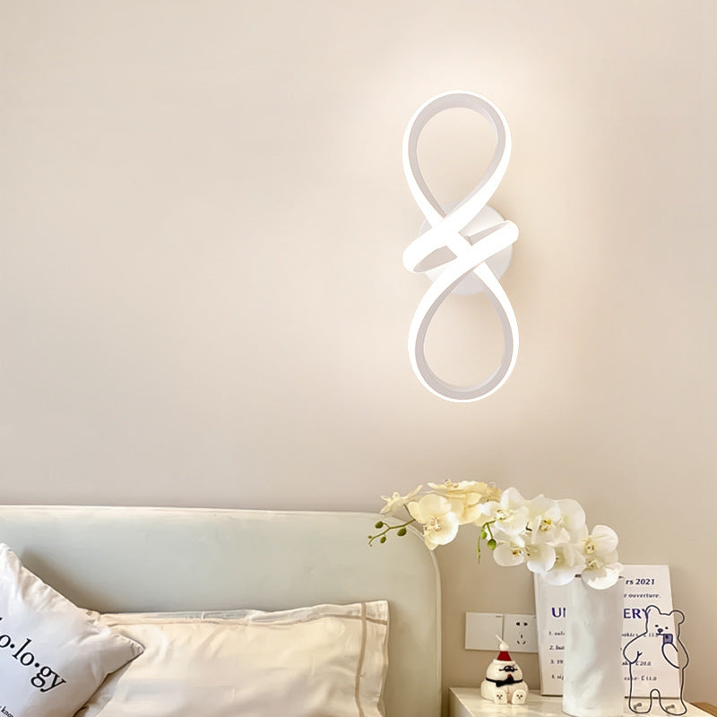 Applique murale LED en spirale créative contemporaine en fer et silicone pour chambre à coucher 