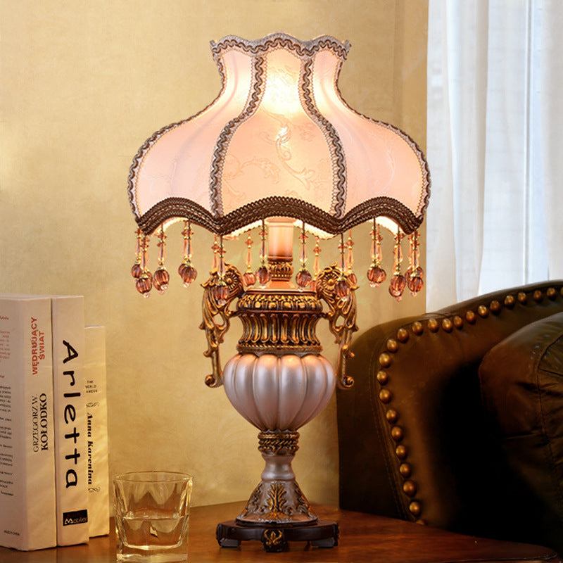 Traditional European Vase Base Resin Fabric 1-Light Table Lamp For Bedroom