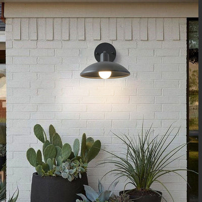 Modern Minimalist Waterproof Round Iron 1-Light Wall Sconce Lamp For Outdoor Patio