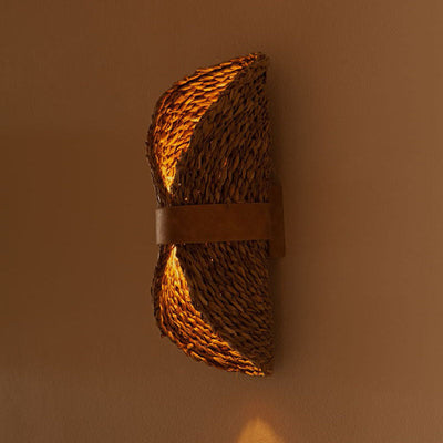 Traditional Japanese Straw Woven Cattail Leather Wrapping Round 1-Light Wall Sconce Lamp For Living Room