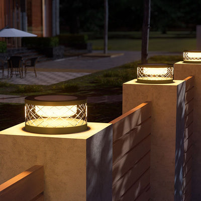 Lumière extérieure solaire ronde de paysage de l'acier inoxydable de simplicité moderne LED pour le jardin 