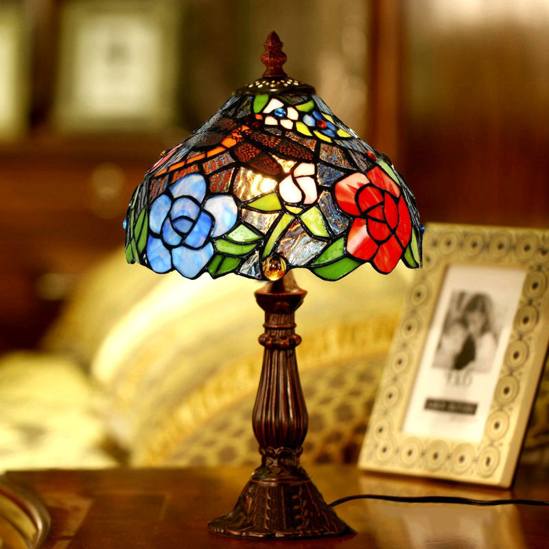 Traditional Tiffany Dome Iron Glass 1-Light Table Lamp For Living Room