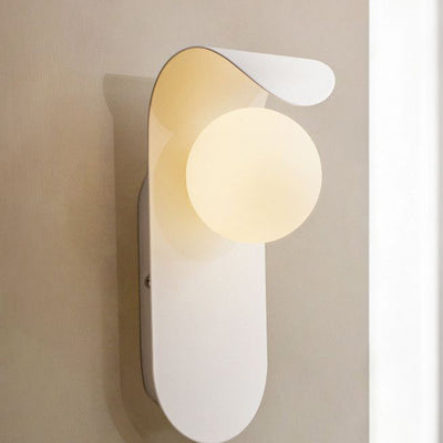 Contemporary Nordic Curved Oval Orb Hardware Glass 1-Light Wall Sconce Lamp For Living Room