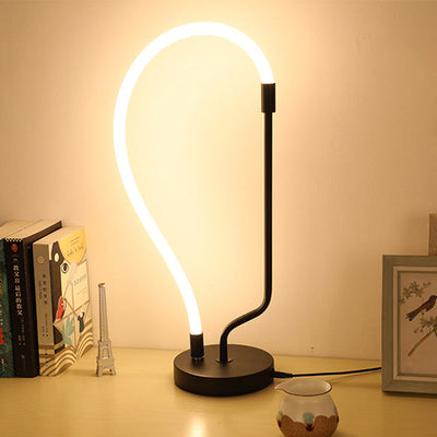 Modern Minimalist Irregular Line Iron Aluminum LED Table Lamp For Bedroom