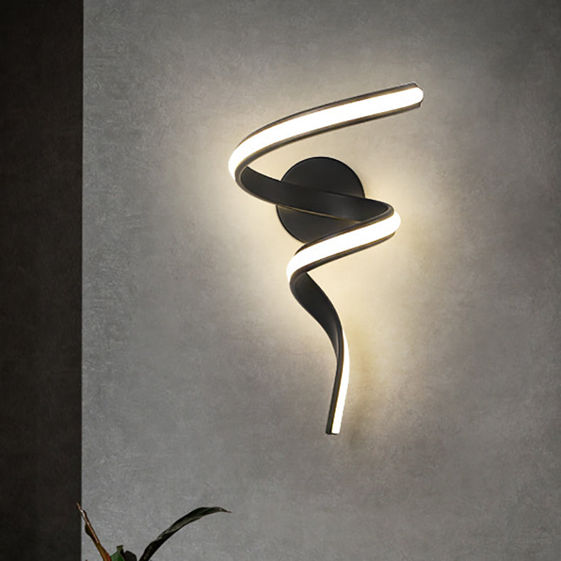 Applique murale LED en spirale créative contemporaine en fer, aluminium et silicone pour salon 