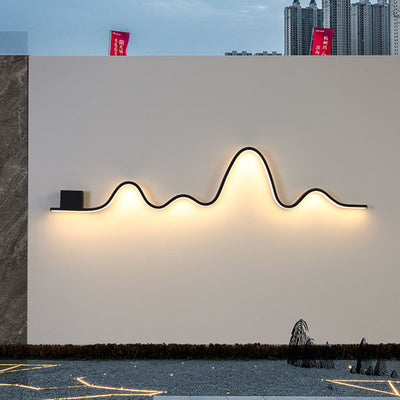 Modern Minimalist Solar Waterproof Strip Mountain Iron Aluminium Silica LED Wall Sconce Lamp For Outdoor Patio