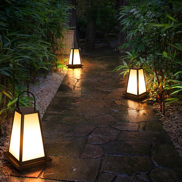 Modern Minimalist Waterproof Solar Trapezoidal Hardware Acrylic 1-Light Landscape Light For Garden