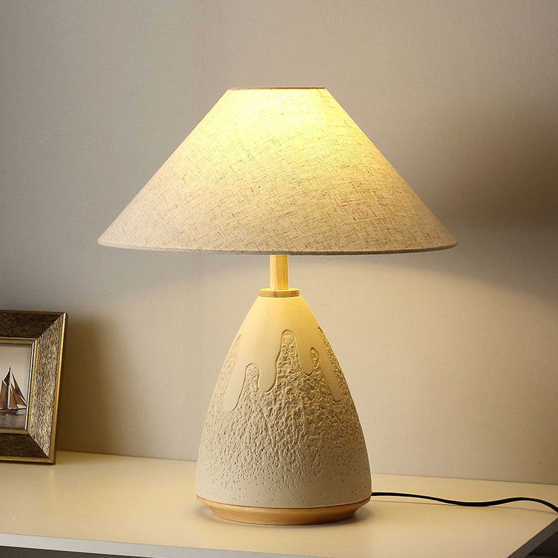 Traditional Japanese Dome Clay Fabric 1-Light Table Lamp For Living Room