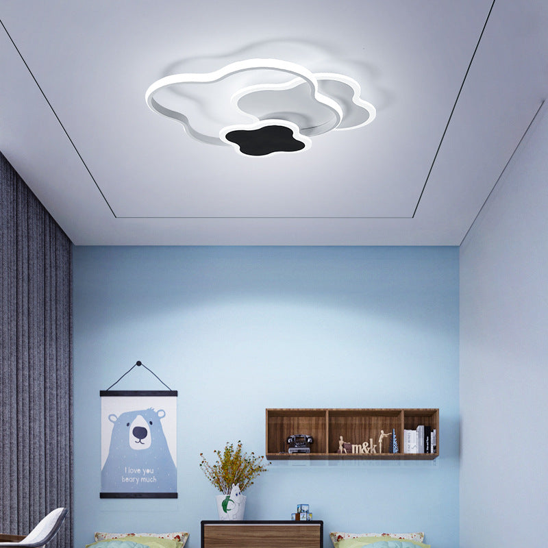 Contemporary Nordic Metal Acrylic Cloud Four-Leaf Clover LED Flush Mount Ceiling Light For Bedroom