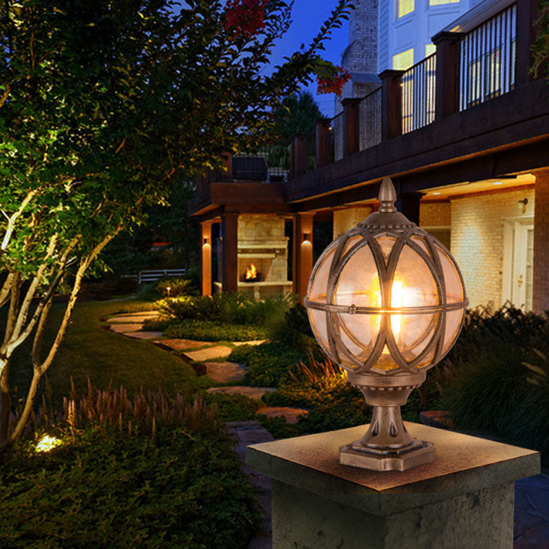 Traditional Colonial Globe Glass Aluminum 1-Light Outdoor Light For Garden