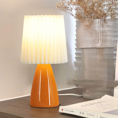 Contemporary Simplicity Fabric Pleated Ceramic Base 1-Light Table Lamp For Living Room