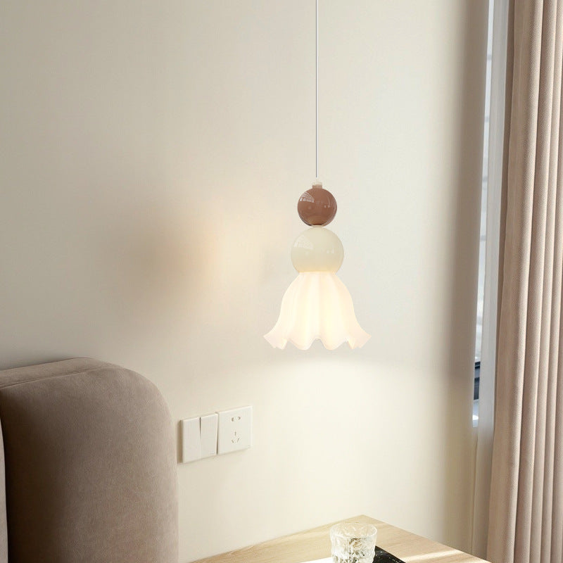 Luminaire suspendu à 1 lumière en verre, matériel de pétale de gourde rond minimaliste moderne pour chambre à coucher 