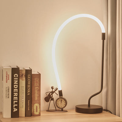 Modern Minimalist Irregular Line Iron Aluminum LED Table Lamp For Bedroom