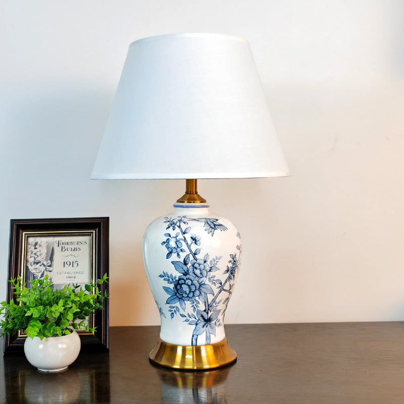 Traditional Chinese Fabric Ceramics Vase Base 1-Light Table Lamp For Bedroom