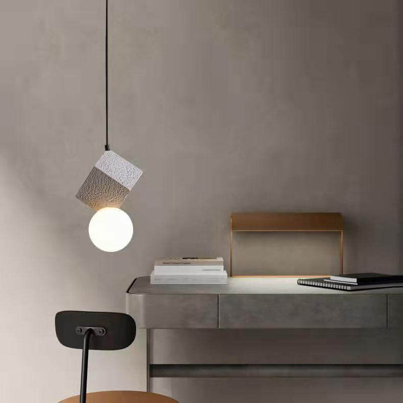 Luminaire suspendu à 1 lumière en résine de couleur unie minimaliste nordique 