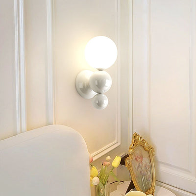 French Cream Style Pearl Shape Plastic Iron 1-Light Wall Sconce Lamp