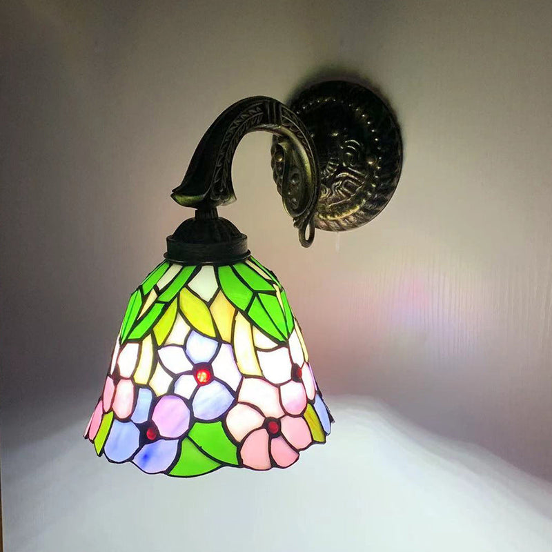 Traditional Tiffany Flower Cup Zinc Alloy Stained Glass 1-Light Wall Sconce Lamp For Bedroom