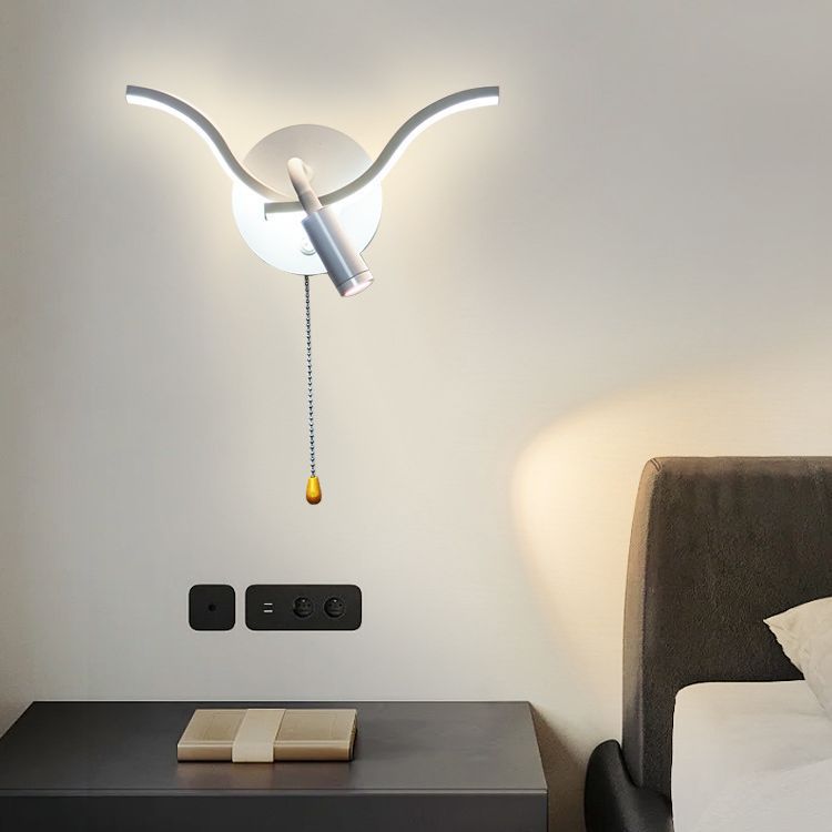 Contemporary Nordic Triangle Gull Aluminium Iron PC LED Wall Sconce Lamp With Spotlight For Bedside