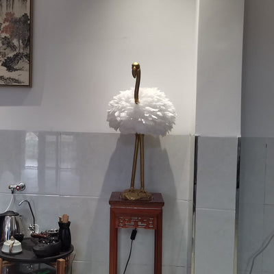 Contemporary Nordic Goose Feather Metal Flamingo Ball 1-Light Table Lamp For Bedside