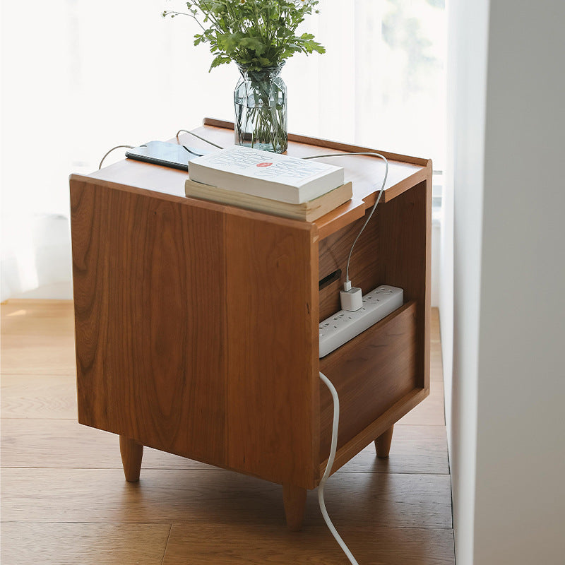 Contemporary Retro Square Solid Wood Nightstand 2-Drawer For Bedroom