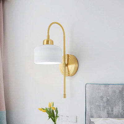 Contemporary Luxury Antique Brass Cylinder Ribbed Ceramic 1-Light Wall Sconce Lamp For Living Room