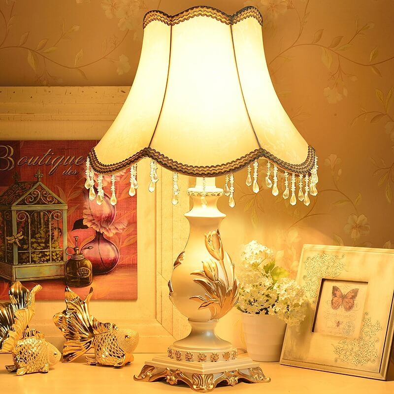 Modern Luxury Tassel Vase Base Iron Resin Fabric 1-Light Table Lamp