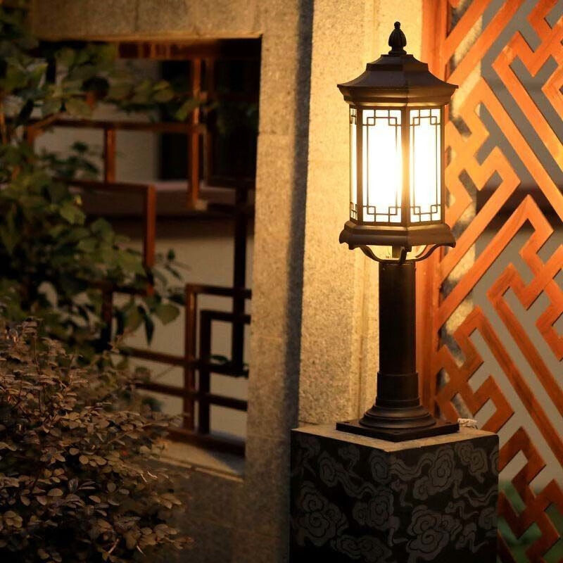 Traditional Chinese Waterproof Solar Aluminum Glass Cylinder LED Landscape Lighting Outdoor Light For Garden