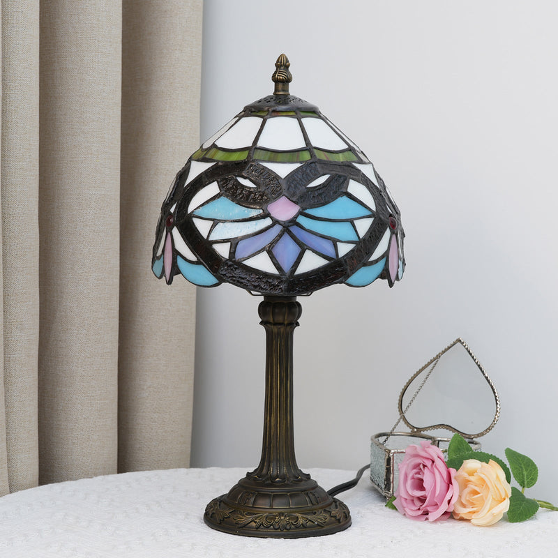 Traditional Tiffany Blue Heart Half Circle Stained Glass Resin 1-Light Table Lamp For Bedroom