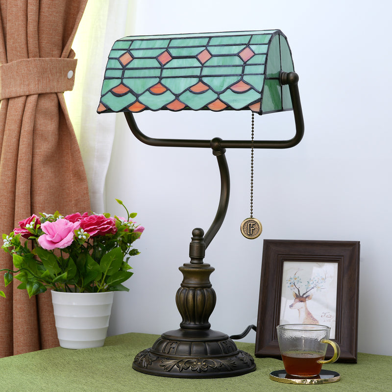 Traditional Tiffany Green Leaf Red Spot Trapezoidal Iron Resin Glass 1-Light Zipper Table Lamp For Bedside