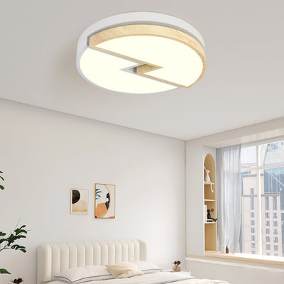 Contemporary Nordic Round Wood Grain Lightning Iron Acrylic LED Flush Mount Ceiling Light For Bedroom