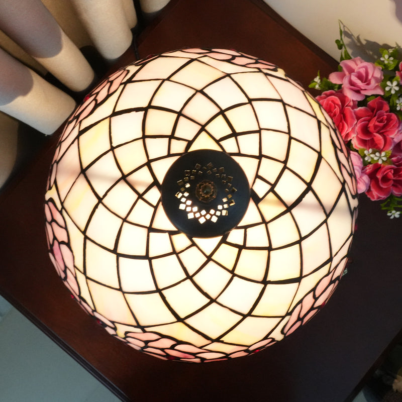 Traditional Tiffany Dome Sakura Aluminium Alloy Glass 1-Light Table Lamp For Bedside