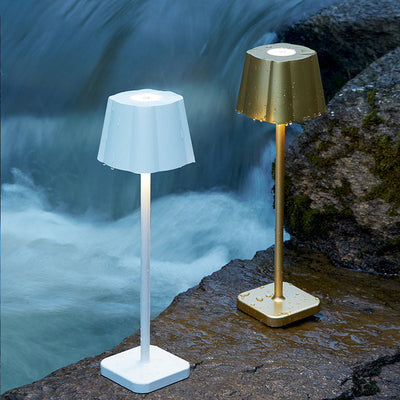 Contemporary Nordic Simplicity Metal Mushroom LED Table Lamp For Bedroom