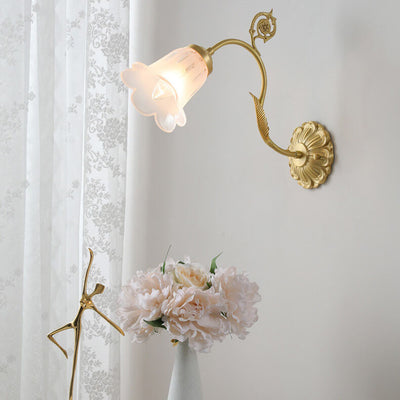 Traditional French Glass Flower Copper 1-Light Wall Sconce Lamp For Living Room