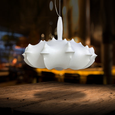 Lustre contemporain à 3 lumières en soie et fer nuages ​​créatifs pour le salon 