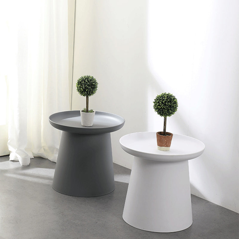 Contemporary Scandinavian Round Plastic End Table 1-Tier For Living Room