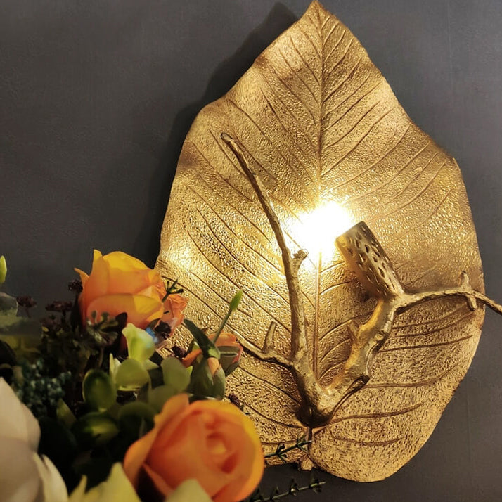 Contemporary Retro Leaf Full Copper 1-Light Wall Sconce Lamp For Living Room