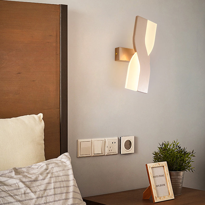 Contemporary Creative Rotatable Funnel Iron Acrylic LED Wall Sconce Lamp For Bedroom