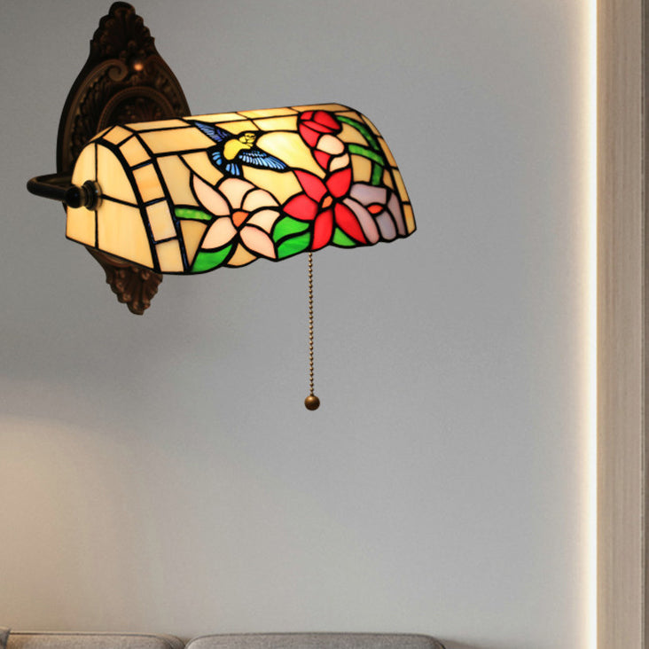 Traditional Tiffany Half Cylinder Zinc Alloy Iron Stained Glass 1-Light Wall Sconce Lamp For Living Room