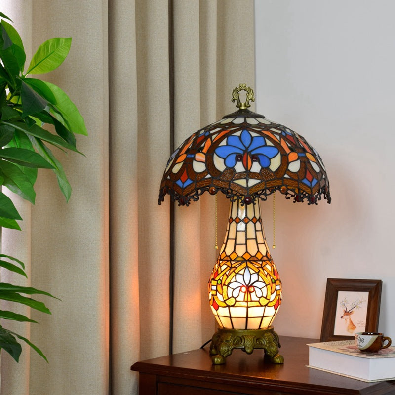 Traditional Tiffany Floral Peach Heart Design Stained Glass 2-Light Table Lamp For Living Room