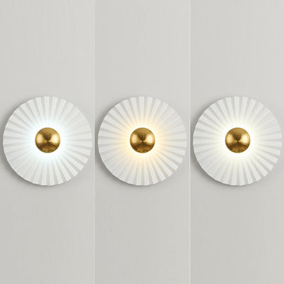 Contemporary Creative Round Scallop Hardware LED Wall Sconce Lamp For Living Room