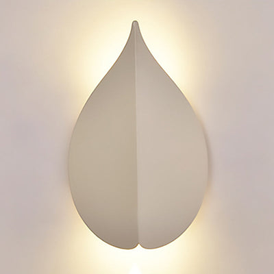 Contemporary Nordic Aluminum Leaf Design LED Wall Sconce Lamp For Bedroom