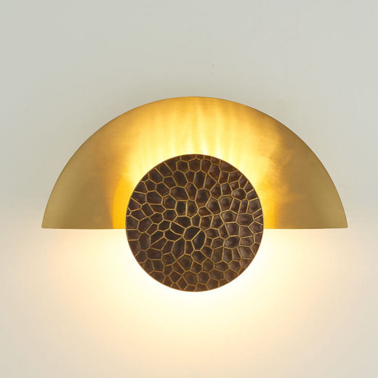 Scandinavian Modern Half-Moon Round Iron LED Wall Sconce Lamp