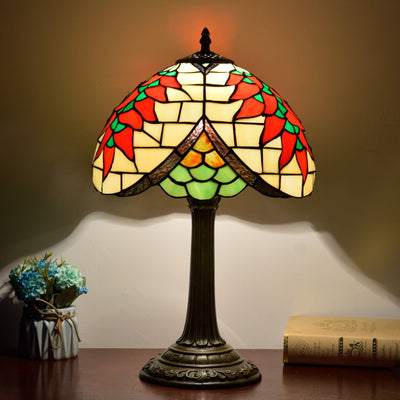 Traditional Tiffany Stained Glass Capsicum Round Shade 1-Light Table Lamp For Study