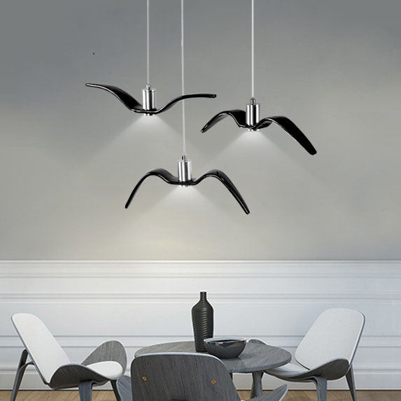 Nordic Creative Personality Wrought Iron Seagull LED Pendant Light