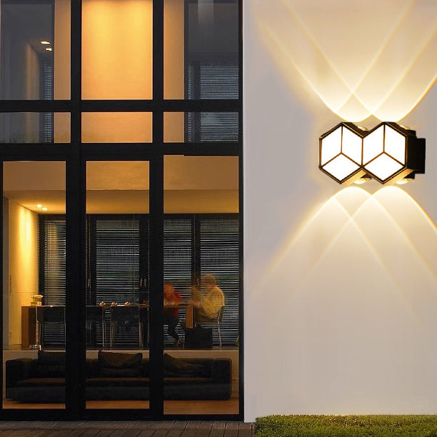 Traditional European Waterproof Aluminum Acrylic Lozenge LED Wall Sconce Lamp For Outdoor Patio