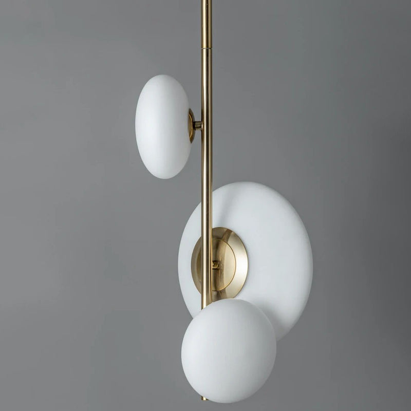 Lustre moderne minimaliste à 3 lumières en forme de boule de verre en laiton