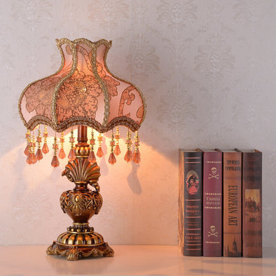 Traditional European Resin Fabric 1-Light Table Lamp For Bedroom