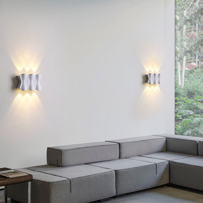 Moderne minimalistische drehbare LED-Wandleuchte