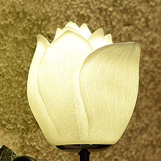 Traditional Chinese Resin Lotus Flower Hardware 1-Light Wall Sconce Lamp For Living Room